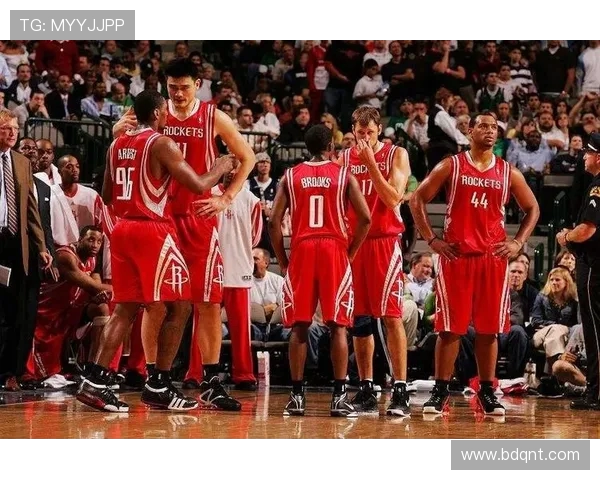 2008年火箭队球员阵容回顾:姚麦组合与挑战之年 2008年火箭队球员阵容回顾:姚麦组合与挑战之年